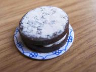 Chocolate Cream Sponge Cake - F109