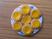 Lemon Tarts on a plate - F237
