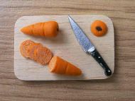 Carrots on Chopping Board - F42