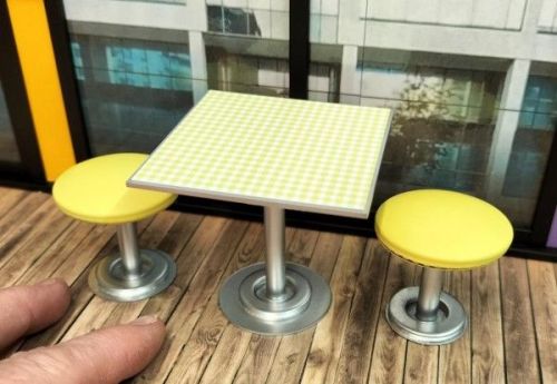 Cafe Table - Yellow - FC12