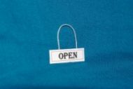 Open and Closed Sign - S83